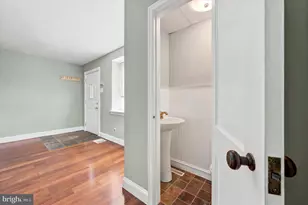 2127 Glenview St, Philadelphia, PA 19149 - Photo 7
