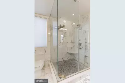800 S 19th Street, Philadelphia, PA 19146 - Photo 9