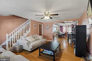 3902 Elsinore St, Philadelphia, PA 19124 - Photo 3