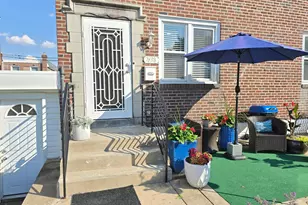 7638 Sherwood Rd, Philadelphia, PA 19151 - Photo 3