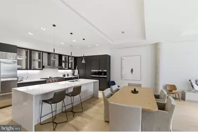 2108-10 Walnut Street #301, Philadelphia, PA 19103 - Photo 1