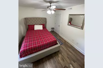 8129 Pine Road, Philadelphia, PA 19111 - Photo 15
