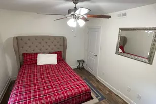 8129 Pine Rd, Philadelphia, PA 19111 - Photo 15