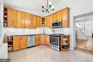184 Conarroe St, Philadelphia, PA 19127 - Photo 11