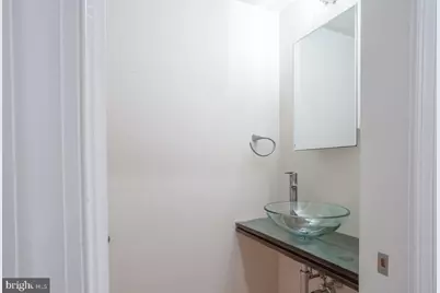 724 N 3rd Street #2F, Philadelphia, PA 19123 - Photo 17