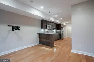 724 N 3rd St, Philadelphia, PA 19123 - Photo 3