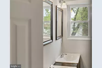 6825 Lindbergh Boulevard, Philadelphia, PA 19142 - Photo 17