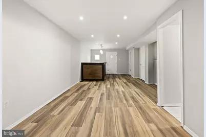 6825 Lindbergh Boulevard, Philadelphia, PA 19142 - Photo 25