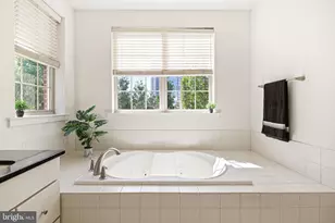 101 Brinley Ct, Philadelphia, PA 19146 - Photo 19