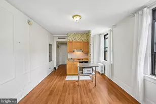 1324 Locust St, Philadelphia, PA 19107 - Photo 9