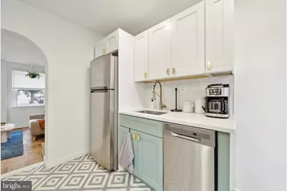 110 W Wildey Street, Philadelphia, PA 19123 - Photo 5