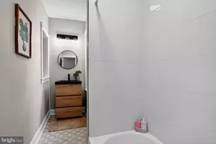 508 W King St, Philadelphia, PA 19144 - Photo 19