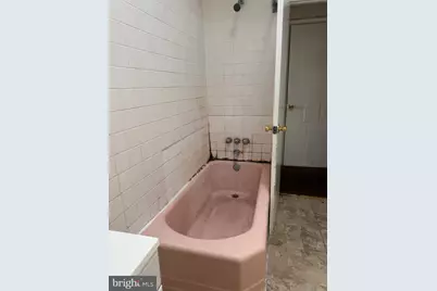 1646 S 26th Street, Philadelphia, PA 19145 - Photo 17