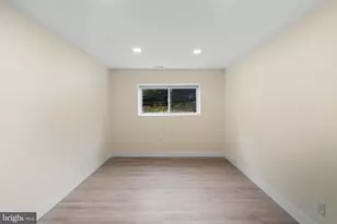 8030 Ditman St, Philadelphia, PA 19136 - Photo 15