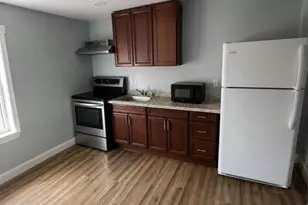 4684 Hawthorne St, Philadelphia, PA 19124 - Photo 5