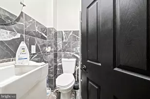 3832 N 18th St, Philadelphia, PA 19140 - Photo 9