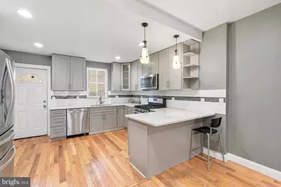 2504 Manton Street, Philadelphia, PA 19146 - Photo 9