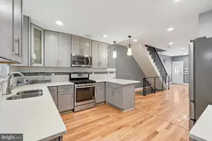2504 Manton St, Philadelphia, PA 19146 - Photo 11
