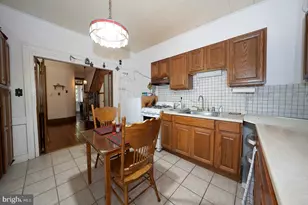 869 N 25th St, Philadelphia, PA 19130 - Photo 15