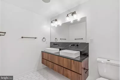 1723 Francis Street #3E, Philadelphia, PA 19130 - Photo 25