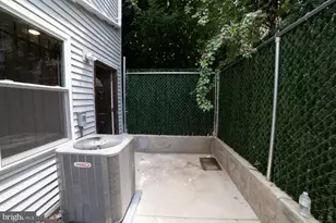1542 Fontain St, Philadelphia, PA 19121 - Photo 11
