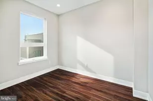 1527 Ridge Ave, Philadelphia, PA 19130 - Photo 17