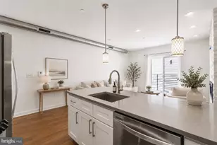 1817 Wylie St, Philadelphia, PA 19130 - Photo 9