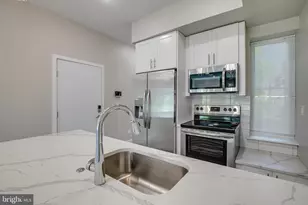 2019 N College Ave, Philadelphia, PA 19121 - Photo 3