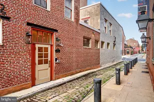 141 N 2nd St, Philadelphia, PA 19106 - Photo 3