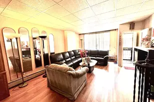 1410 S Beulah St, Philadelphia, PA 19147 - Photo 5
