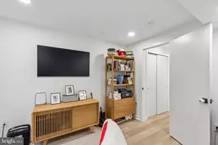 2231 Pemberton St, Philadelphia, PA 19146 - Photo 29