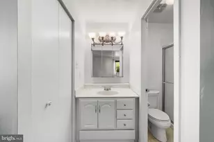 10232 Rubin Ln, Philadelphia, PA 19116 - Photo 17