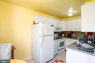 620 W Park Ln, Philadelphia, PA 19144 - Photo 11