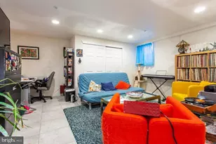 922 S 49th St, Philadelphia, PA 19143 - Photo 9