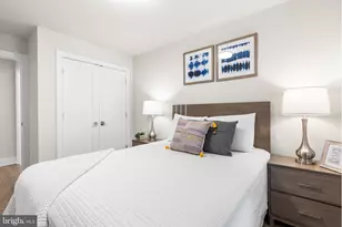 214 Vine St, Philadelphia, PA 19106 - Photo 17