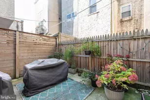 714 S Hicks St, Philadelphia, PA 19146 - Photo 13