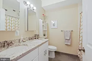 714 S Hicks St, Philadelphia, PA 19146 - Photo 23
