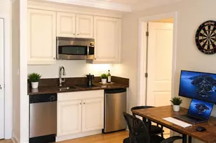 1701-15 Locust St, Philadelphia, PA 19103 - Photo 3