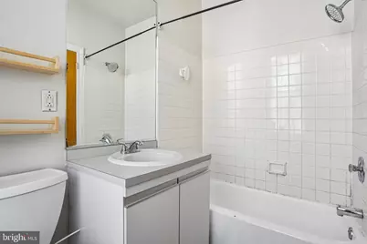 2231 Green Street #2, Philadelphia, PA 19130 - Photo 17