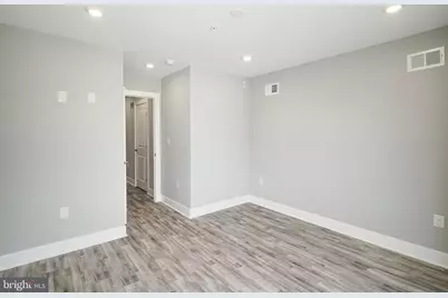 1443 N 8th Street #5, Philadelphia, PA 19122 - Photo 11