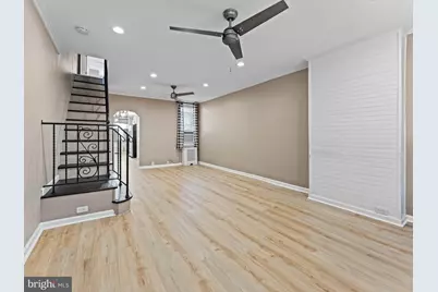 2325 E Sergeant Street, Philadelphia, PA 19125 - Photo 9