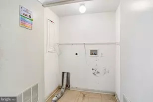 1727 N 19th St, Philadelphia, PA 19121 - Photo 15