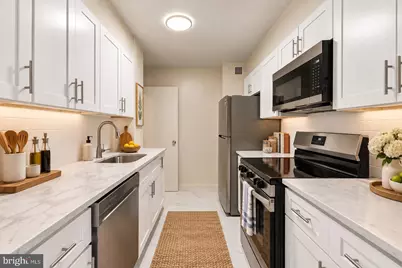 224 W Rittenhouse Square #401, Philadelphia, PA 19103 - Photo 5