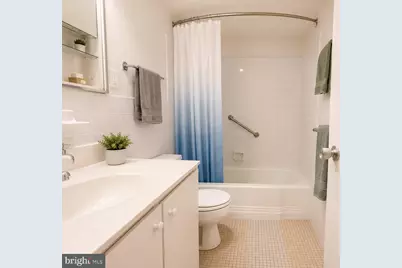 224 W Rittenhouse Square #401, Philadelphia, PA 19103 - Photo 11