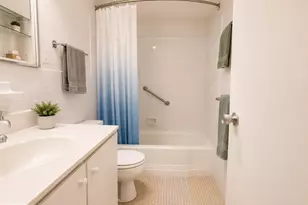 224 W Rittenhouse Square, Philadelphia, PA 19103 - Photo 11