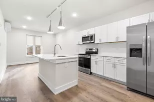 214 Vine St, Philadelphia, PA 19106 - Photo 17