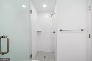 4324 Lancaster Ave, Philadelphia, PA 19104 - Photo 19