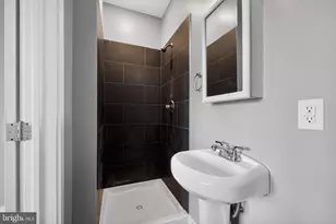 1511 W Seybert St, Philadelphia, PA 19121 - Photo 7