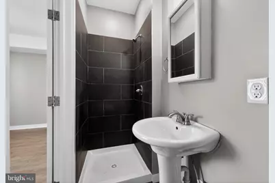 1511 W Seybert Street, Philadelphia, PA 19121 - Photo 5