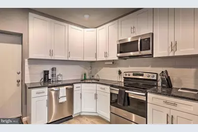 2333 N Woodstock Street, Philadelphia, PA 19132 - Photo 9
